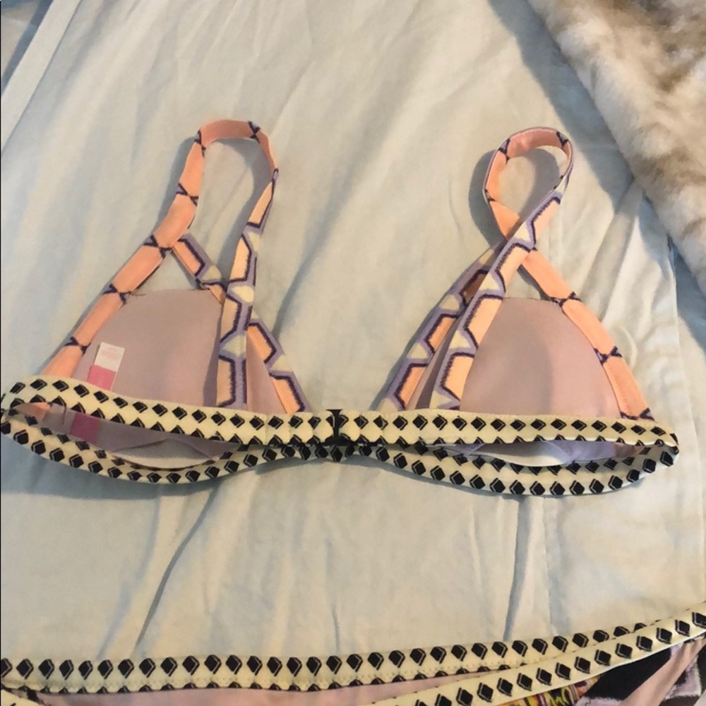 Patterned bikini - Picture 3 of 5
